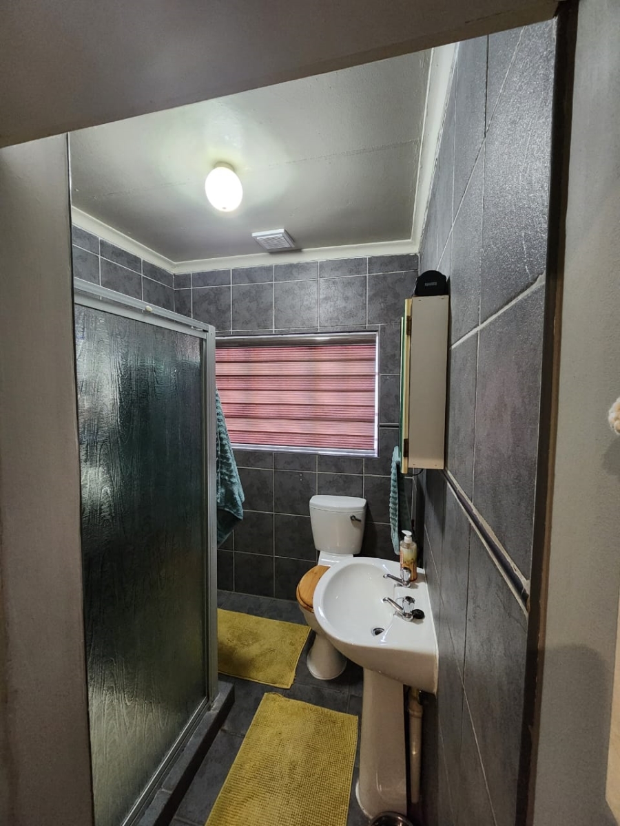 3 Bedroom Property for Sale in Protea Park North West